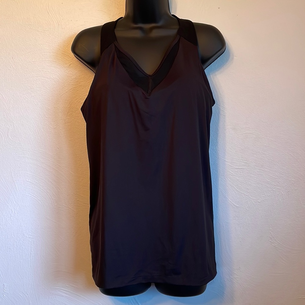 NWOT Lucy workout tank.